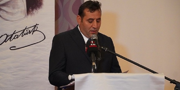 Yakup &Ccedil;i&ccedil;ek 